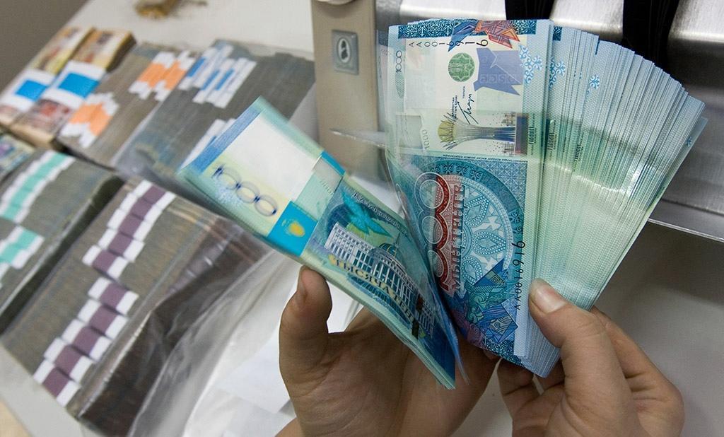 Российским банкам необходимо развивать платежи в юанях и тенге – глава ВТБ