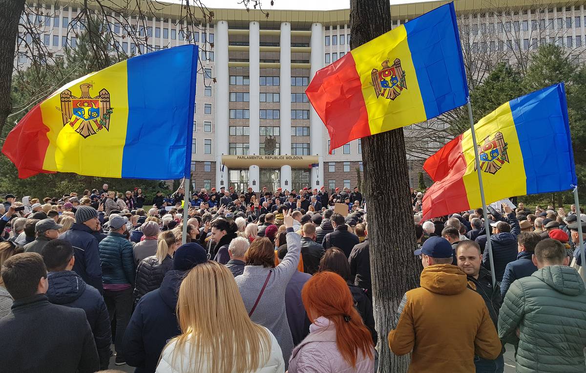 Конституционный суд Молдовы принял решение по поводу роспуска парламента