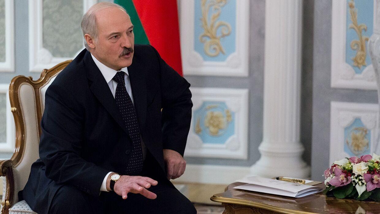Лукашенко: коронавирус могут использовать для передела мира