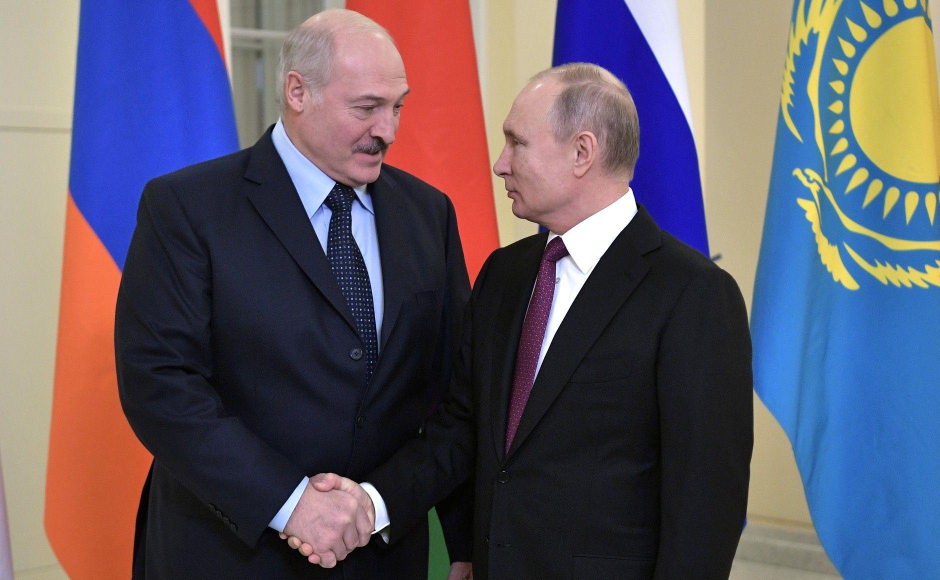 Лукашенко подвел итоги саммита Евразийского союза