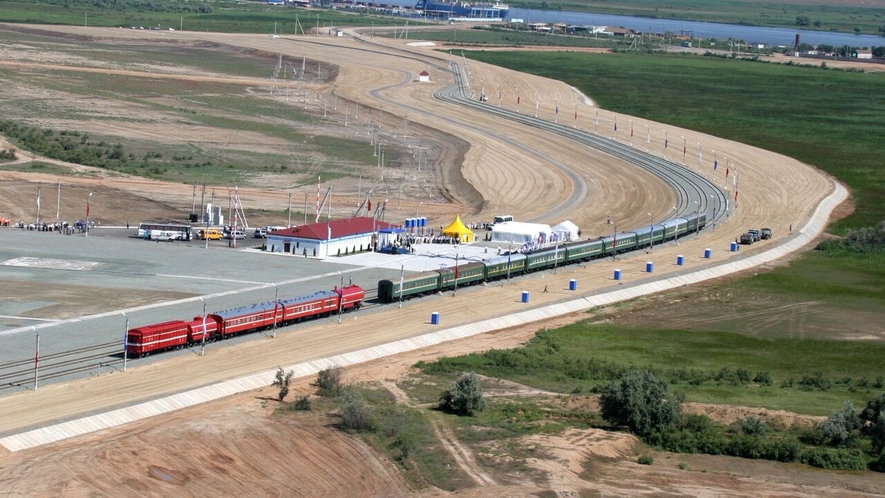 Казахстан планирует модернизацию железных дорог МТК «Север – Юг» с помощью средств ЕАБР