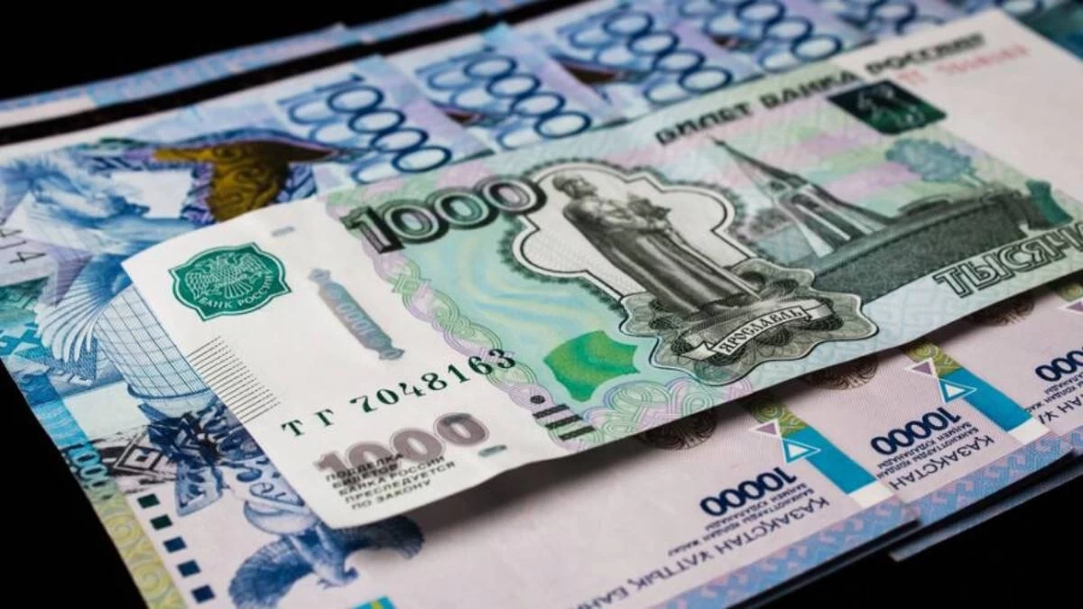 Эксперт объяснил, почему Казахстану невыгодно снижение курса рубля