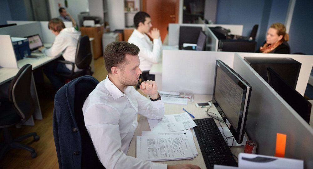 Минтруд России оценит перспективы 4-дневной рабочей недели