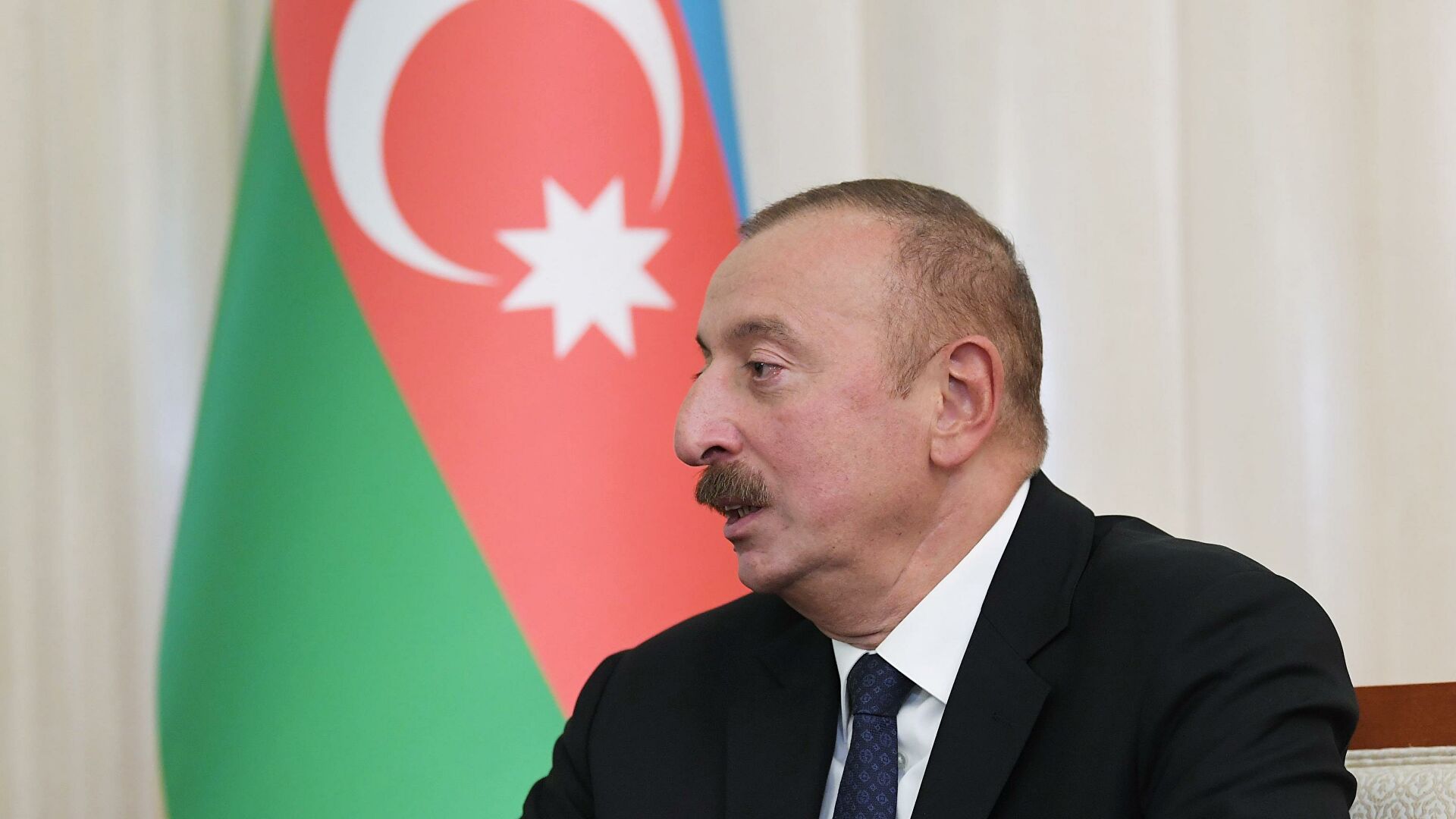 Алиев ответил на претензии Пашиняна по открытию коммуникаций в Карабахе