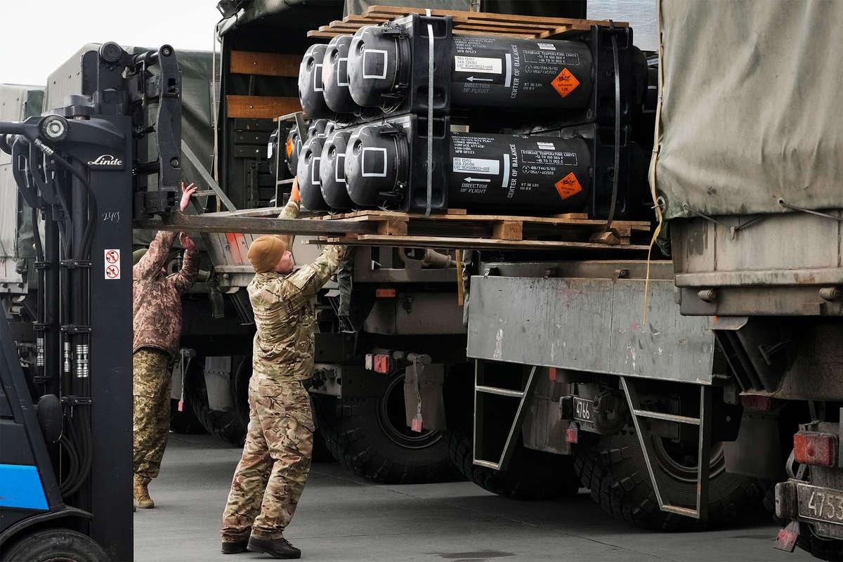 В ЕС признали, что военные запасы Европы истощились из-за поддержки Украины