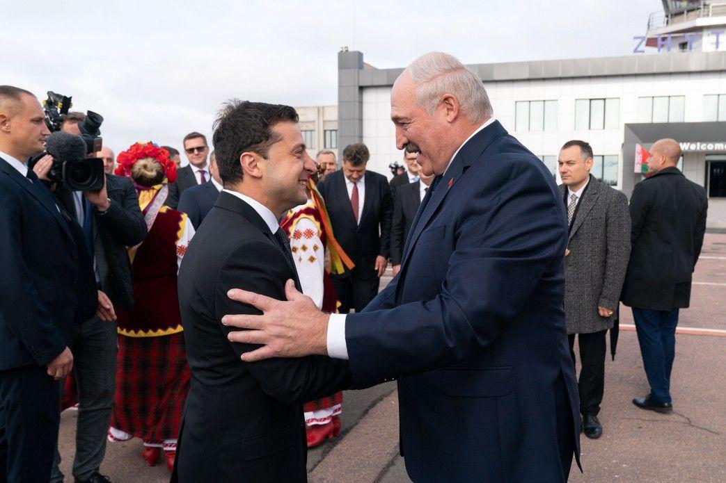 Лукашенко перепутал регионы Украины и России на форуме в Житомире