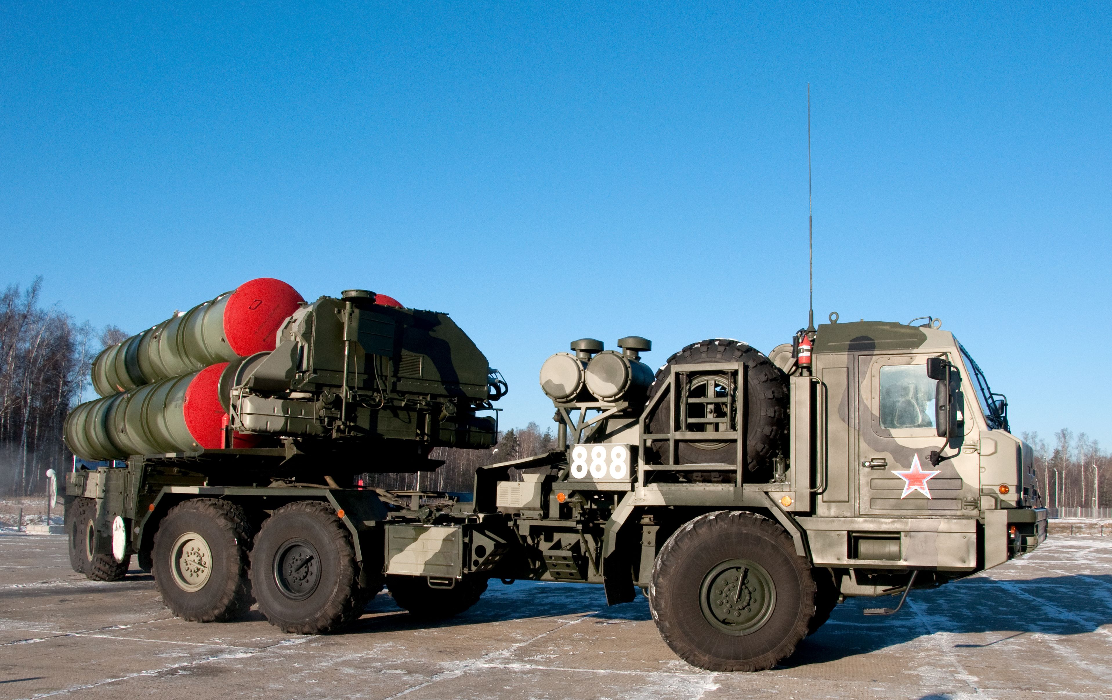 Усиление ПВО: Белоруссия вооружится комплексами С-400