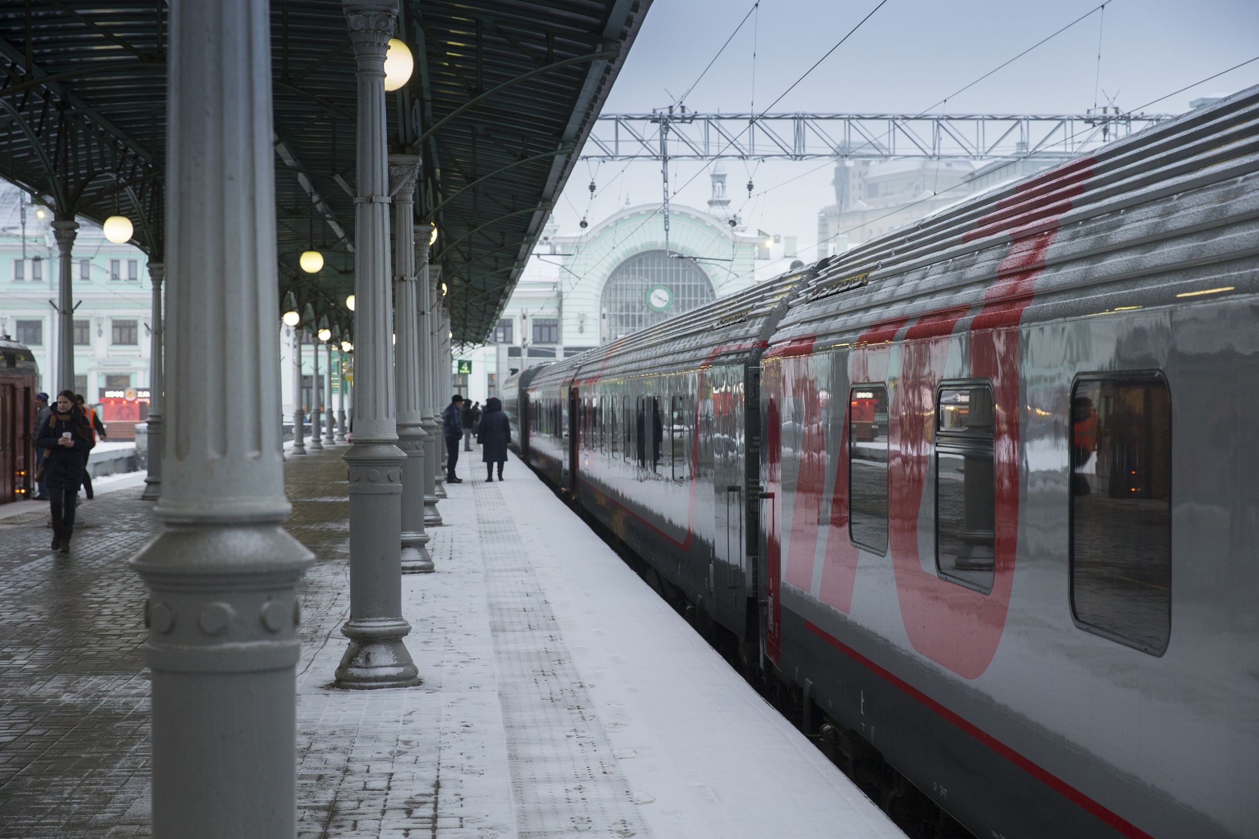 Власти Беларуси и России возобновили движение поездов