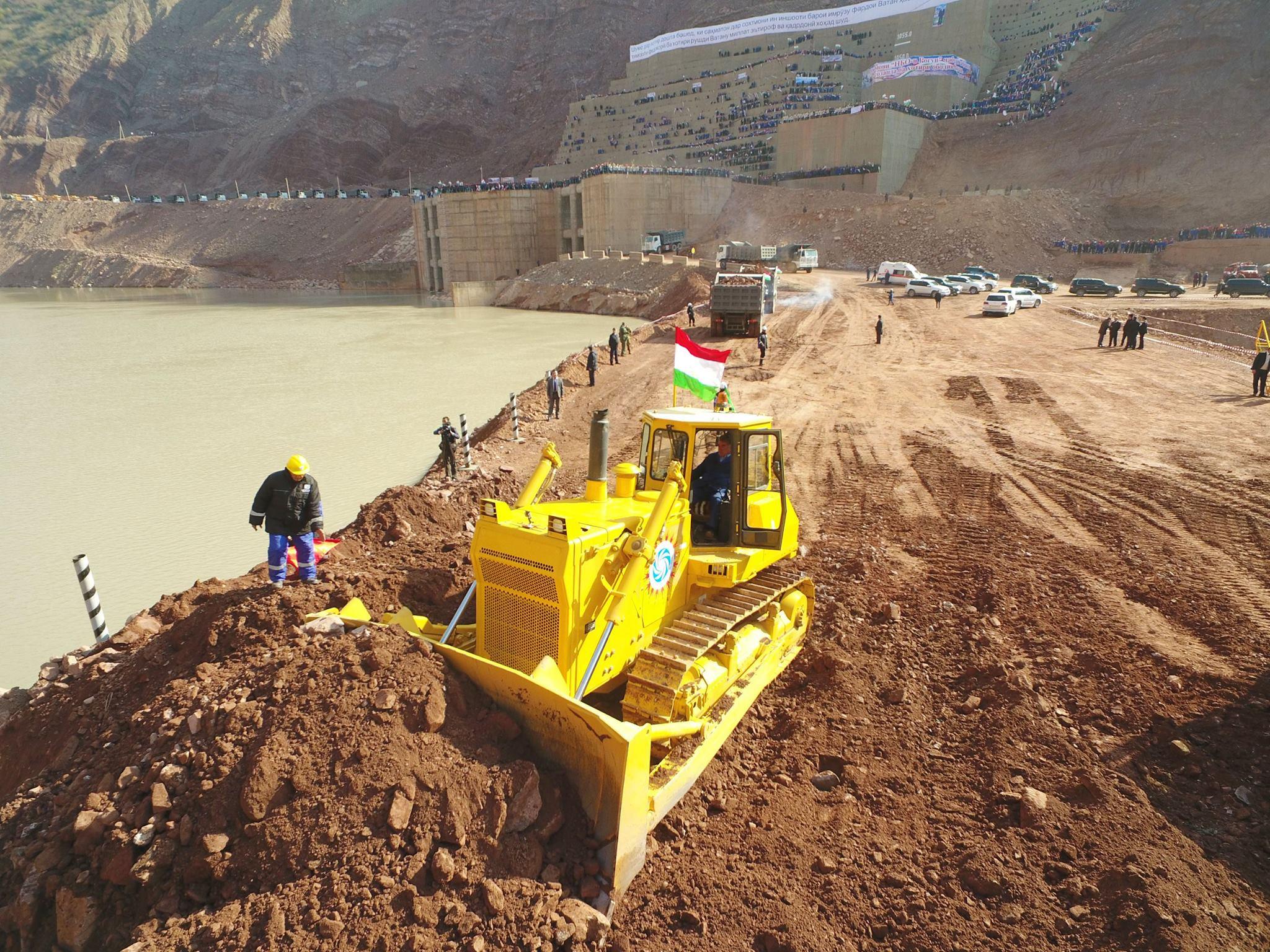 Таджикистан ищет деньги на Рогунскую ГЭС