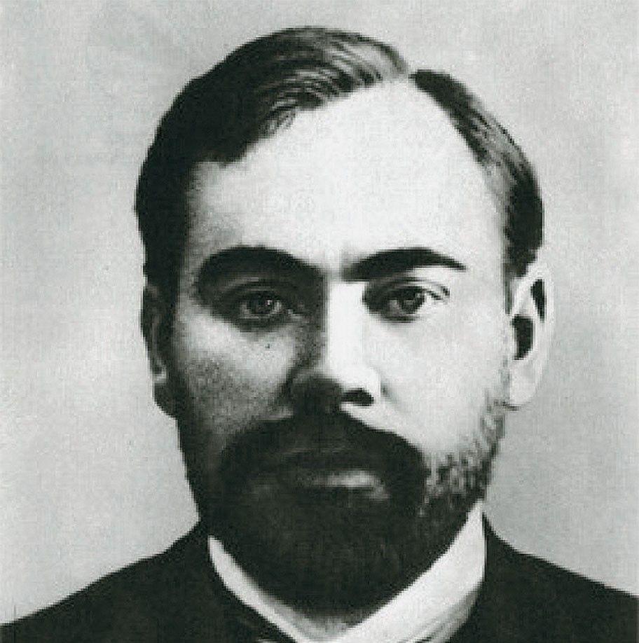 Родился революционер и ученый Александр Богданов