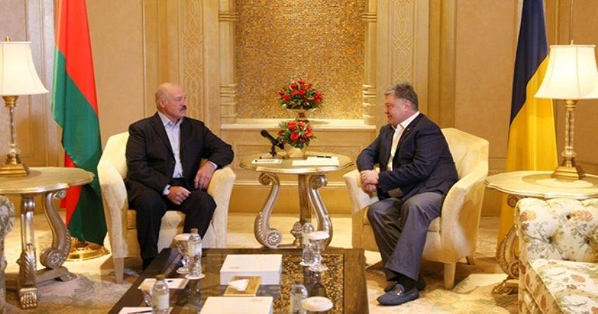 «Без гастуков». Лукашенко и Порошенко обсудили первый форум регионов Беларуси и Украины