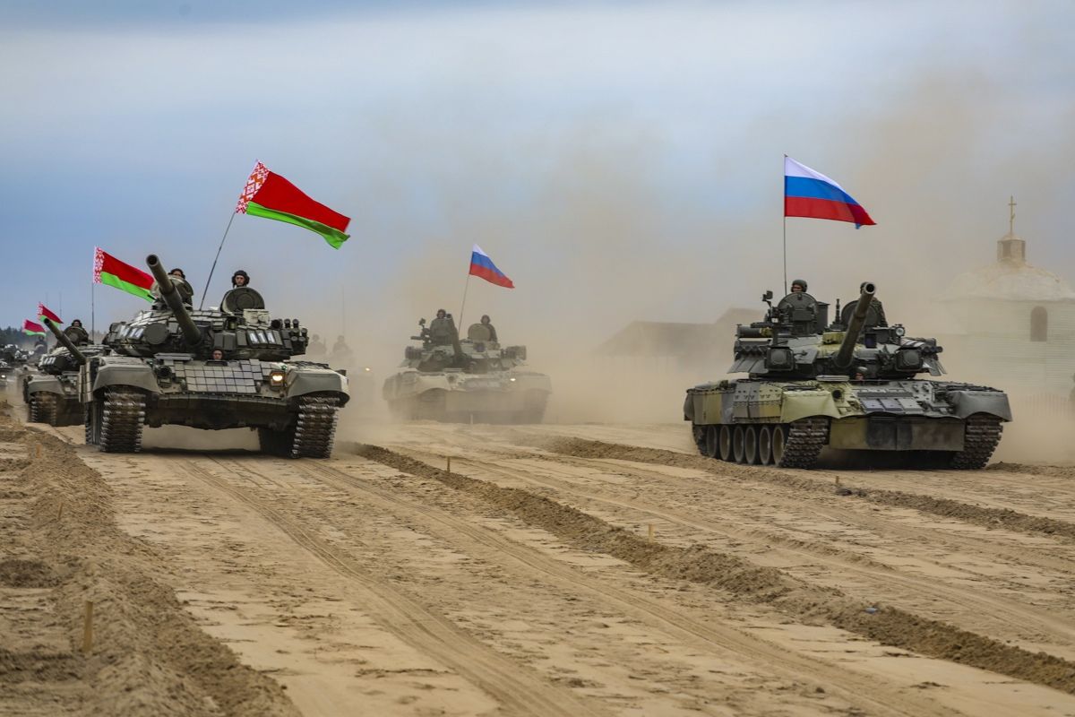 Быстрота развертывания войск России в Беларуси будет играть решающую роль – эксперт