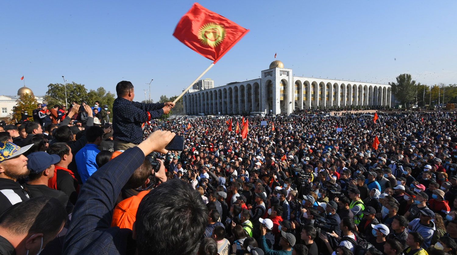 ЦИК Кыргызстана отменил итоги выборов в парламент