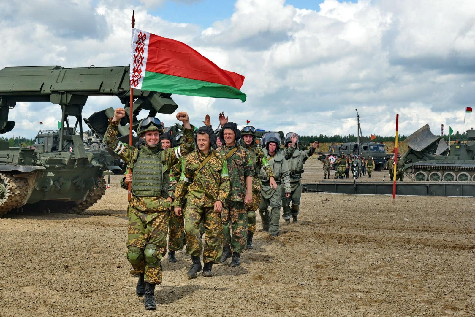 Русакович: Совместные учебно-боевые центры с Россией повысят эффективность армии Беларуси