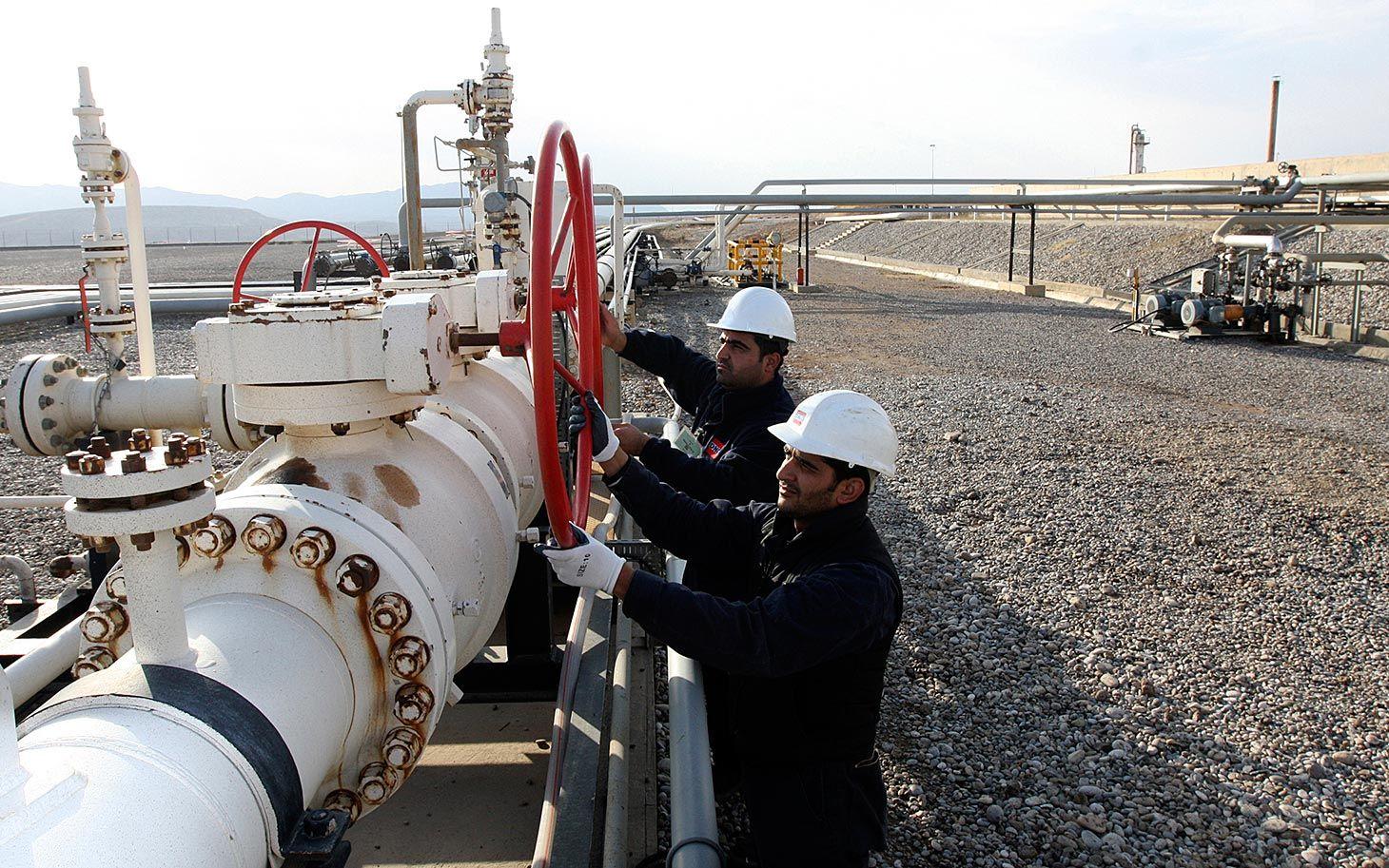 Казахстан согласовывает формальности для начала поставок нефти в Беларусь