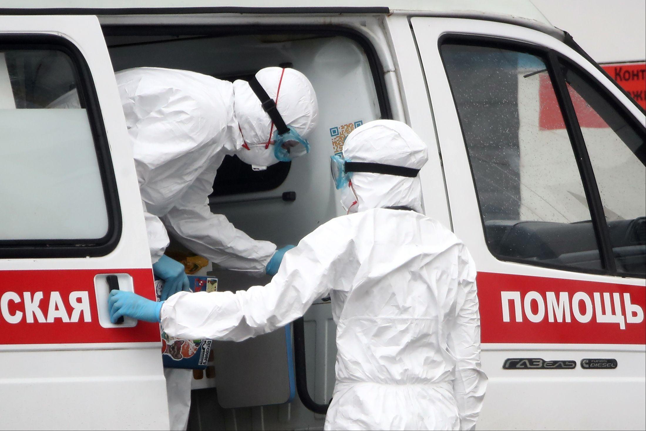 «Недоинтеграция» Беларуси и России мешает борьбе с коронавирусом – эксперт