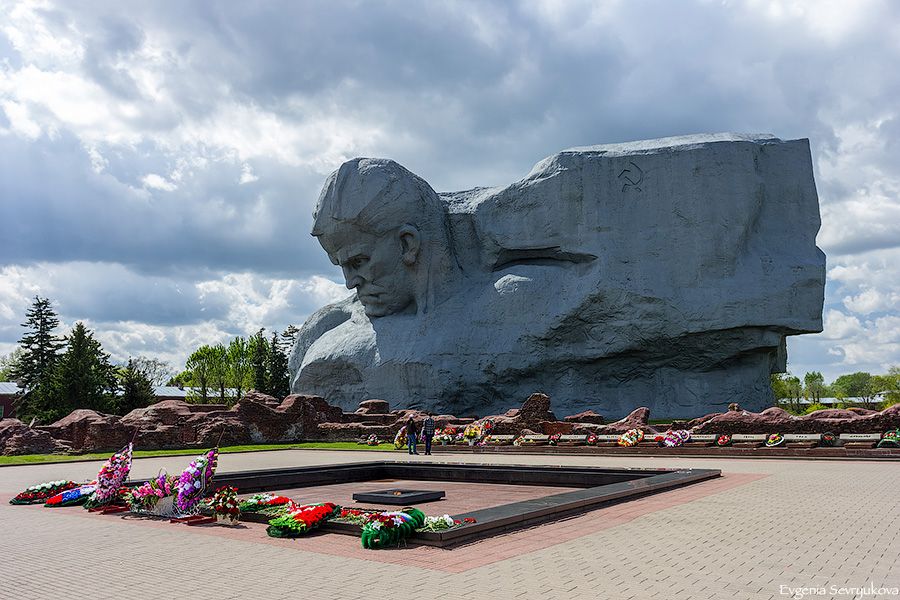 Брестская крепость мемориальный комплекс картинки