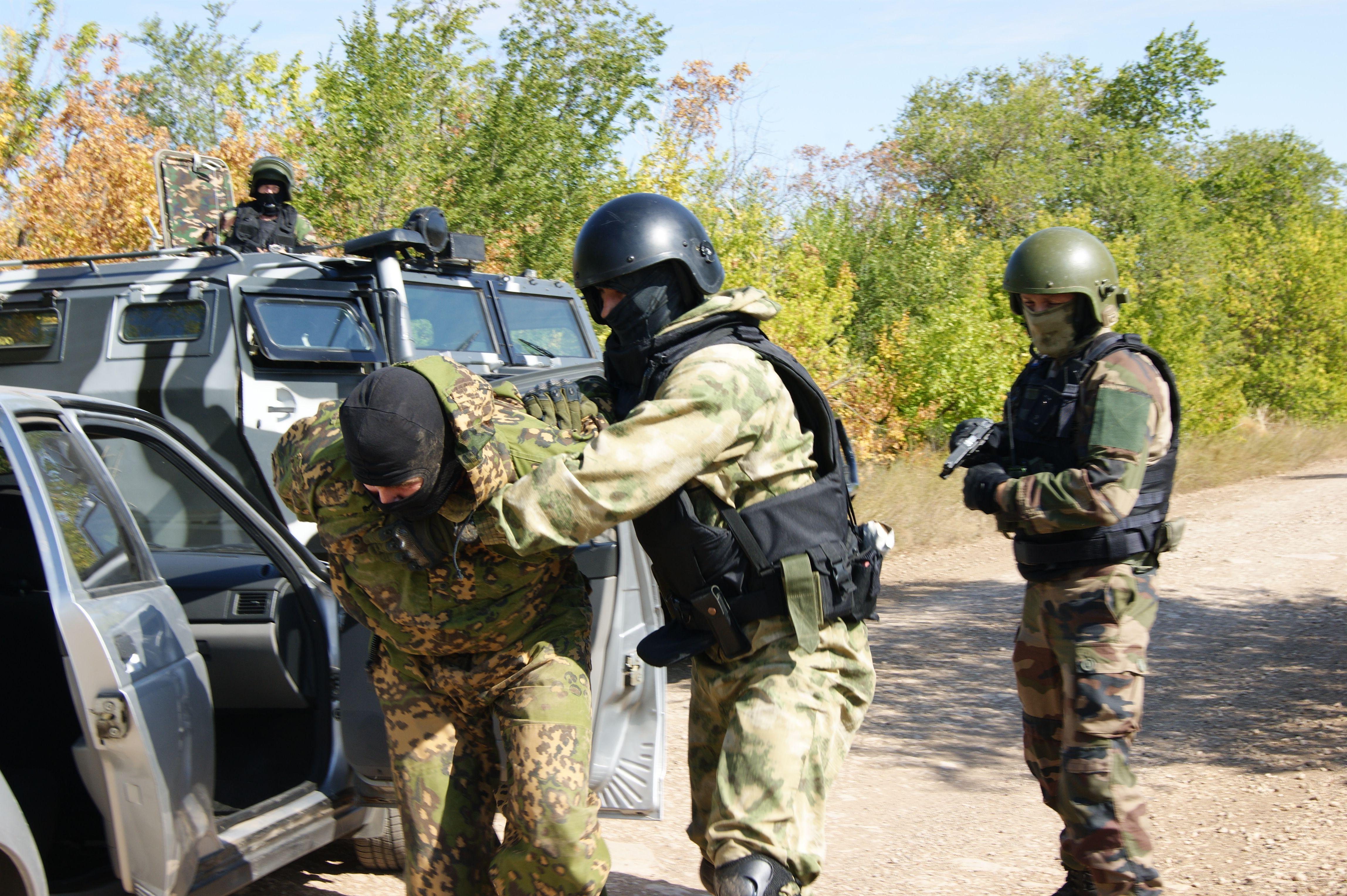 СМИ: под Минском задержаны 32 боевика иностранной военной компании
