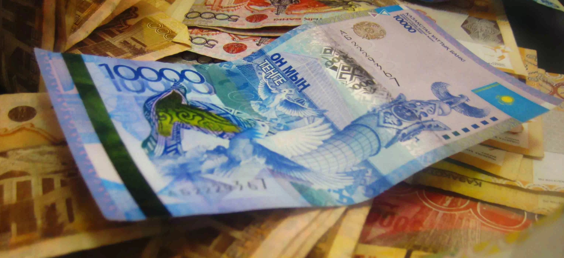 Стали известны объемы денежных переводов в Казахстан из-за границы