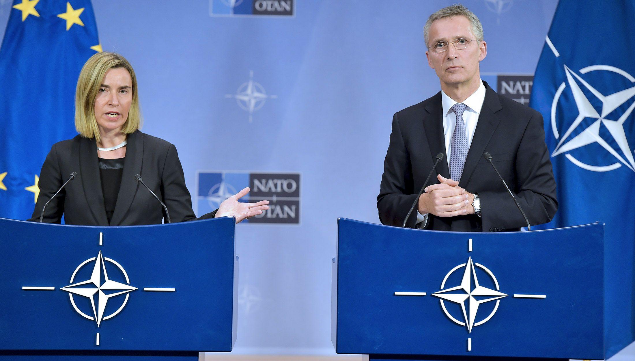 Чем больше Евросоюз расширяется, тем больше контролируется НАТО – французский эксперт