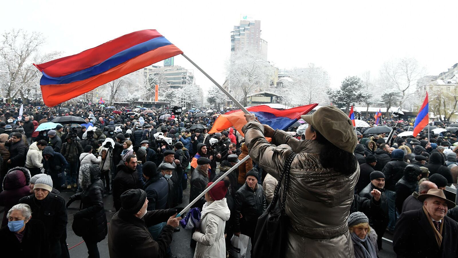«Мы с тревогой наблюдаем»: в Кремле отреагировали на обострение ситуации в Армении