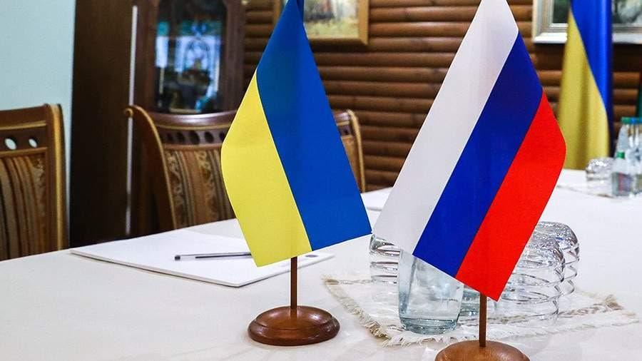 Запад препятствует переговорам Украины с Россией – Лавров