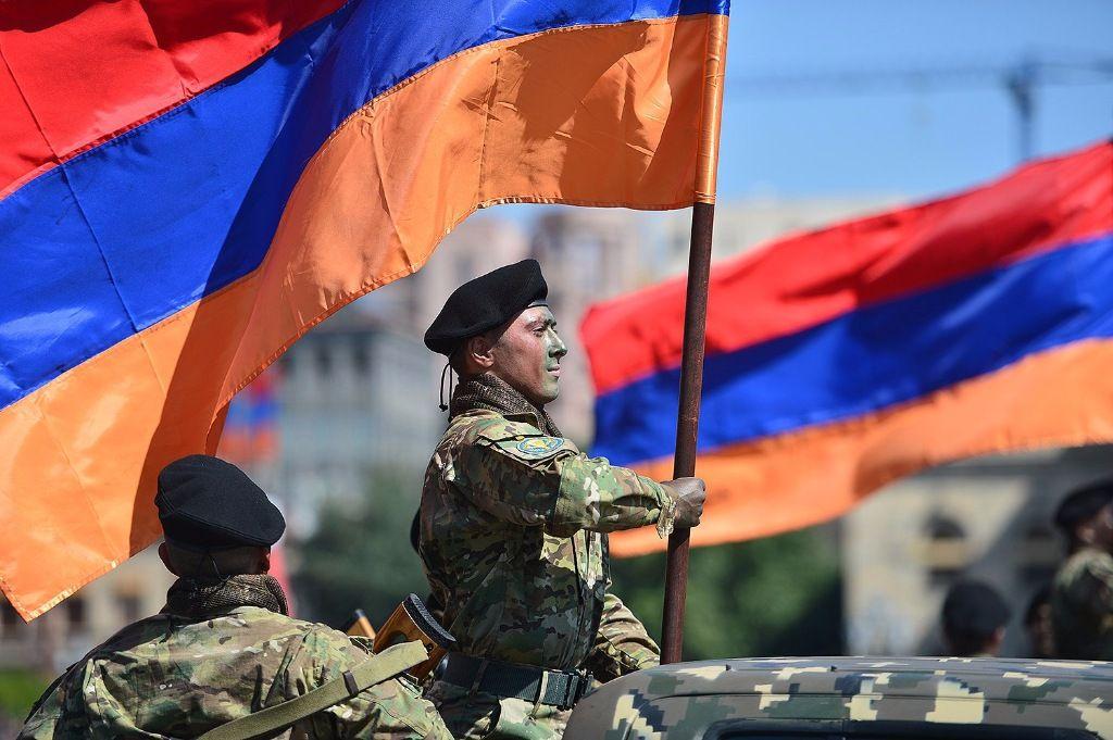 Армения оказалась в тройке самых милитаризованных стран