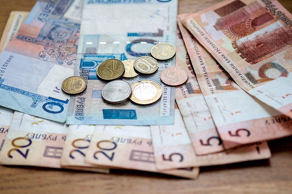 Стало известно, как изменится зарплата бюджетников в Беларуси к 2020 году