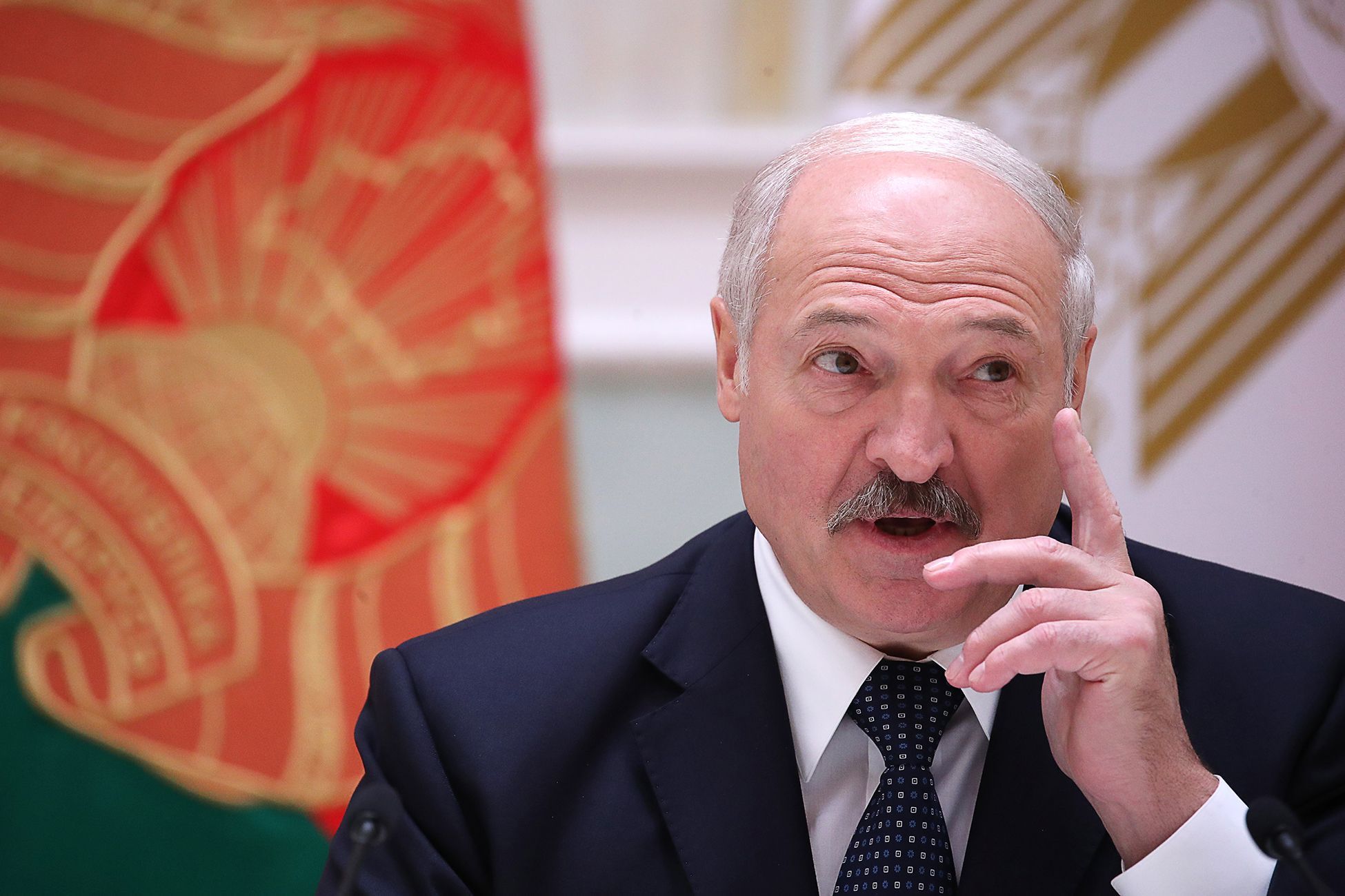 Лукашенко: Беларусь тревожат шаги Польши и НАТО к расчленению Украины