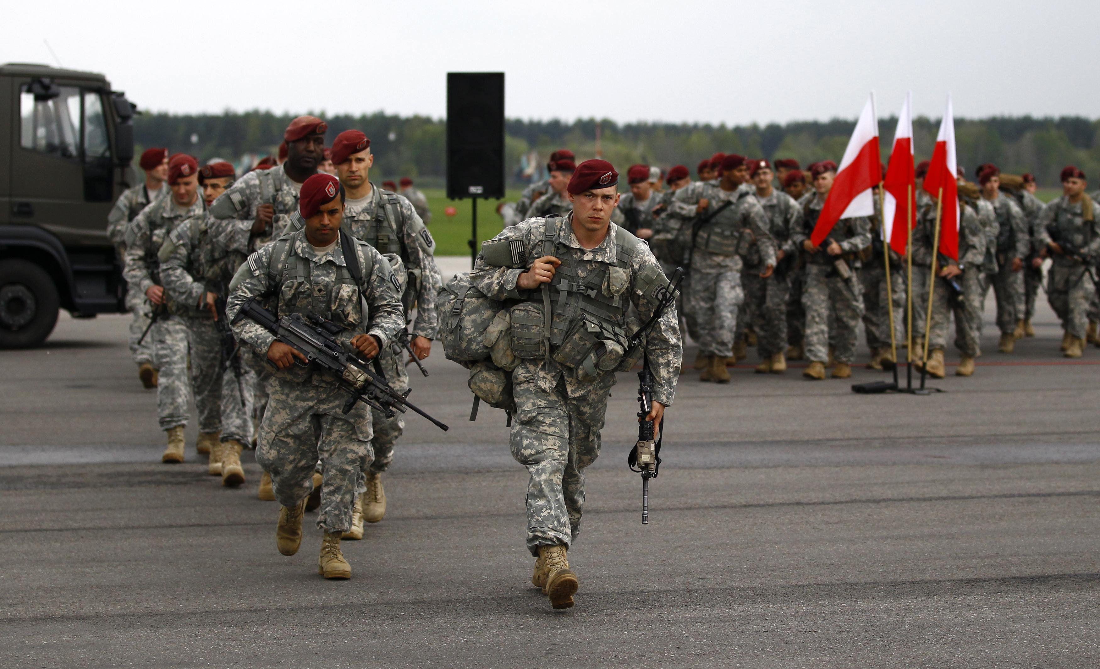 СМИ: США перебазируют из Германии в Польшу в два раза больше войск