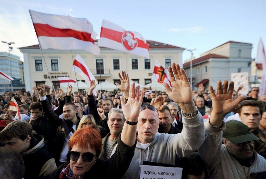 Белорусская оппозиция хочет сократить армию и выйти из ОДКБ в угоду прибалтийским политикам – зампред «Белой Руси»