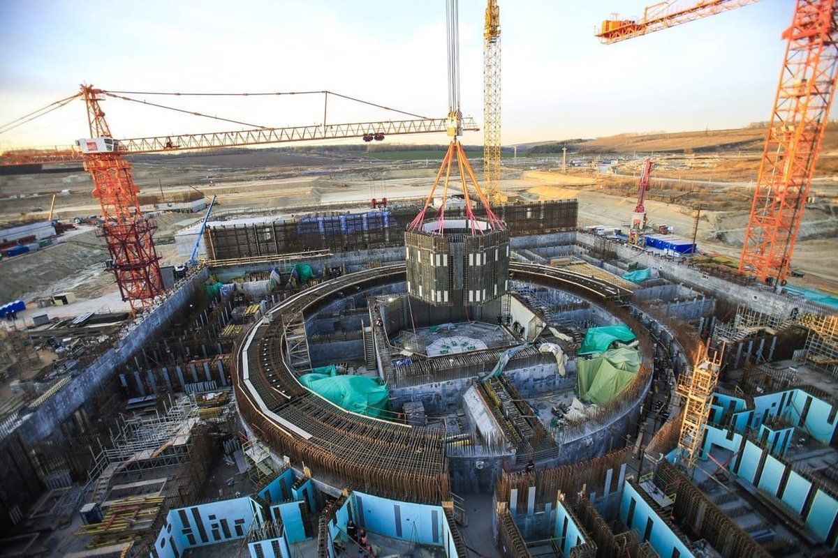 В Администрации президента Казахстана назвали строительство АЭС «жизненной необходимостью»