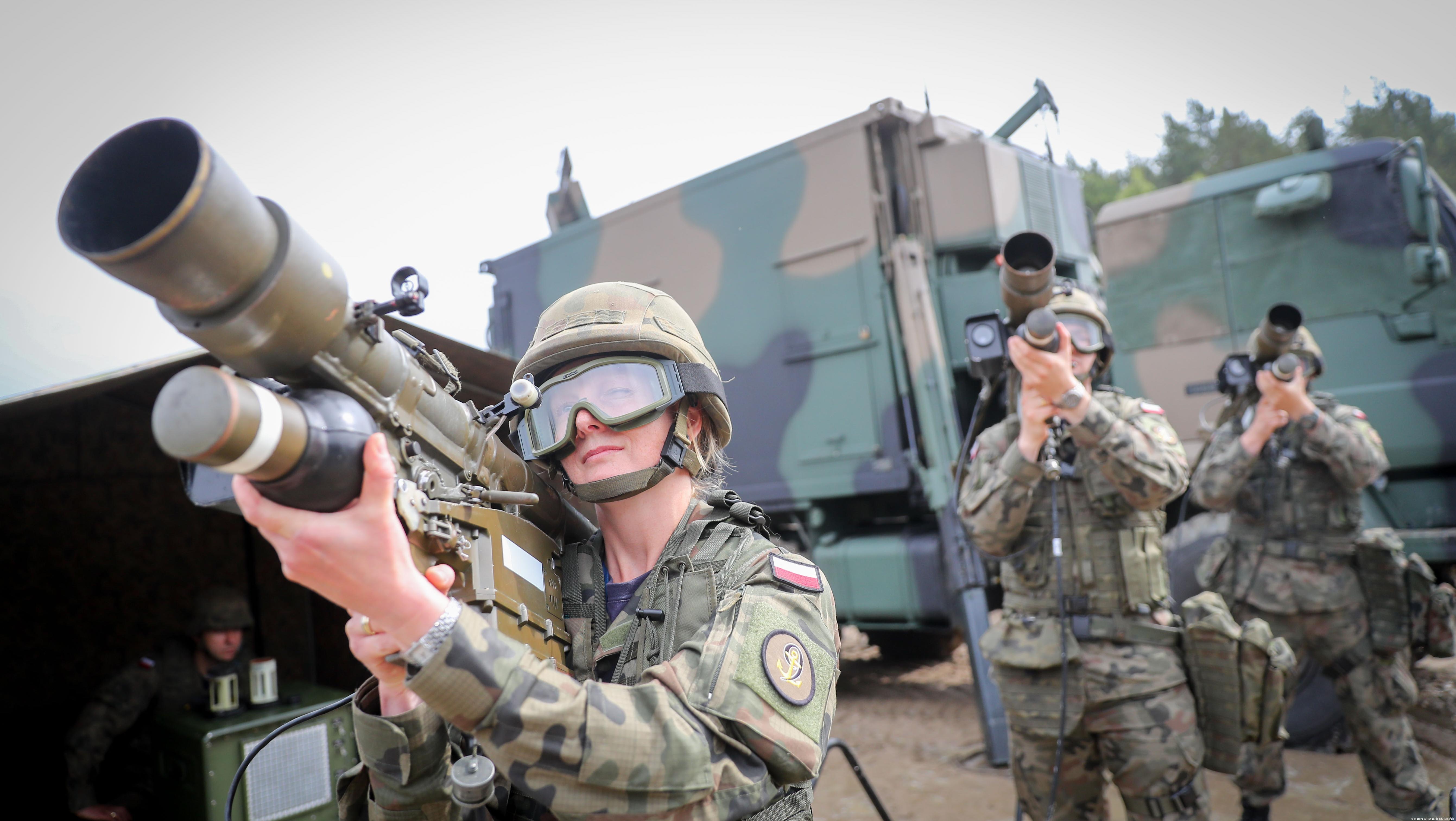 Польша в нато. ПЗРК piorun польский. Польша военные учения. Польша НАТО. Польша США НАТО.