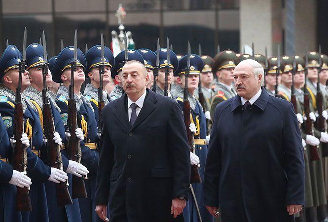 Азербайджан и Беларусь договорились о новых поставках военной техники