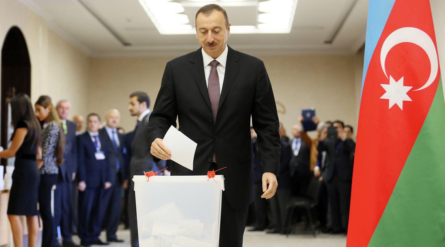 Досрочные выборы в Азербайджане: ждать ли обострения карабахского конфликта?