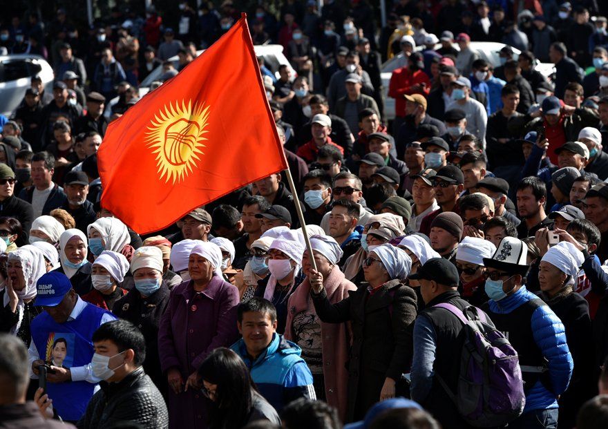 Четыре кандидата в президенты Кыргызстана объединились «против беззакония»