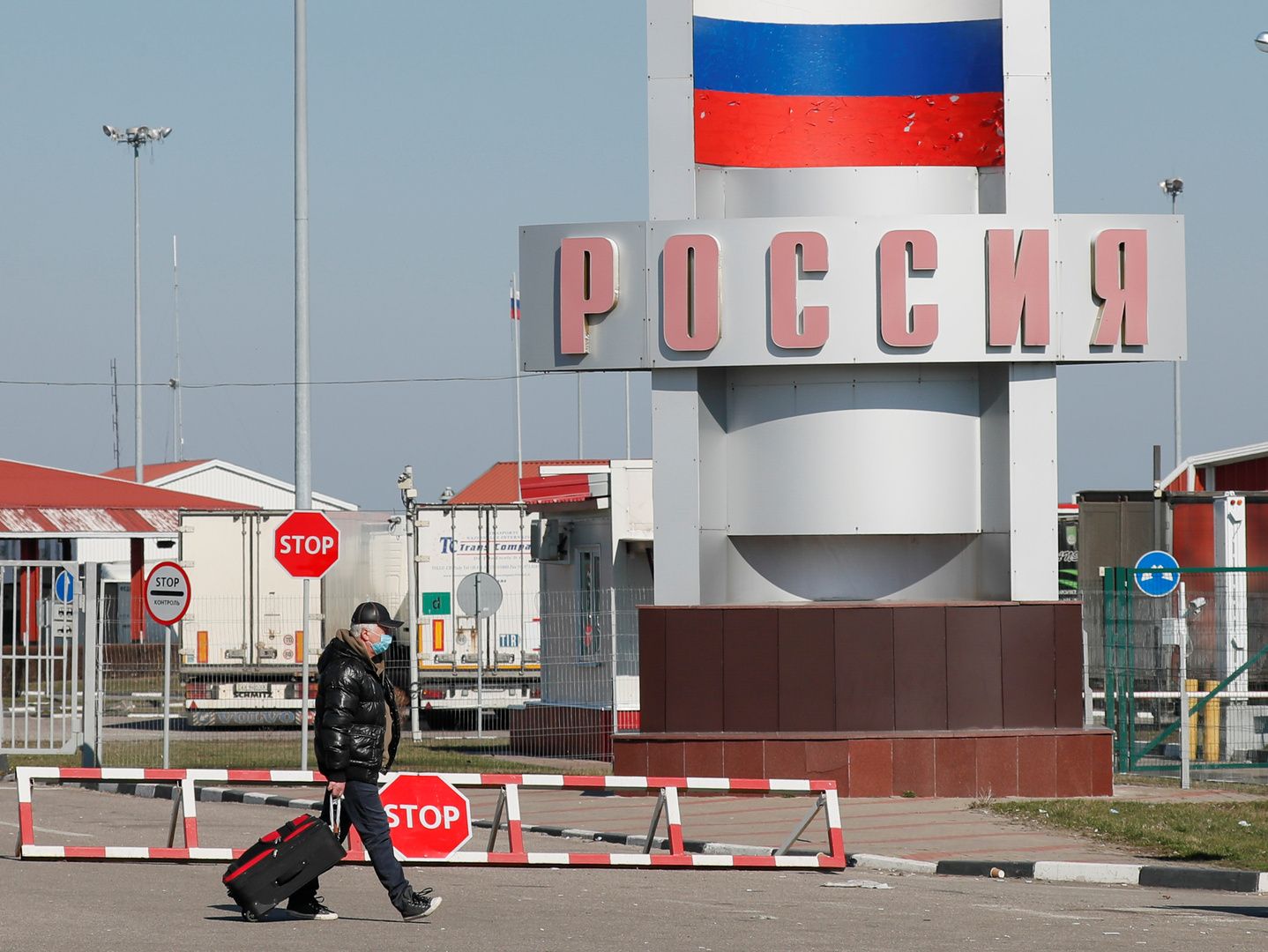 В Минздраве Беларуси раскрыли, нужен ли ПЦР-тест при въезде в Россию