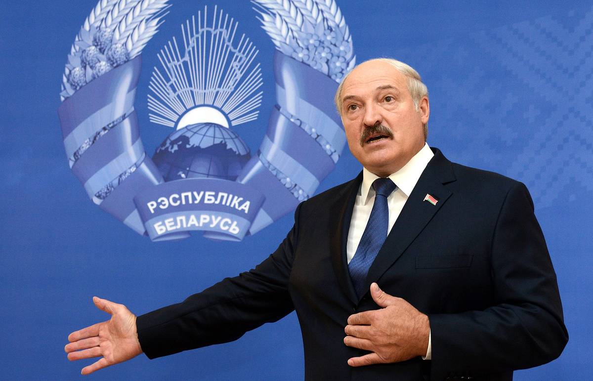 Лукашенко заявил о наступлении международной анархии