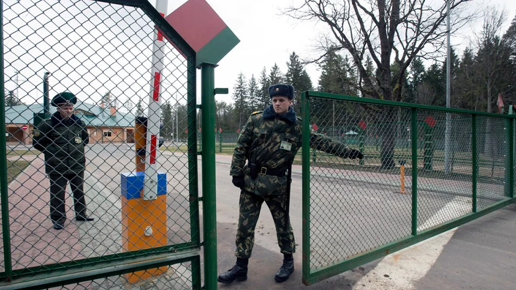 Границы Беларуси закрываются на выезд