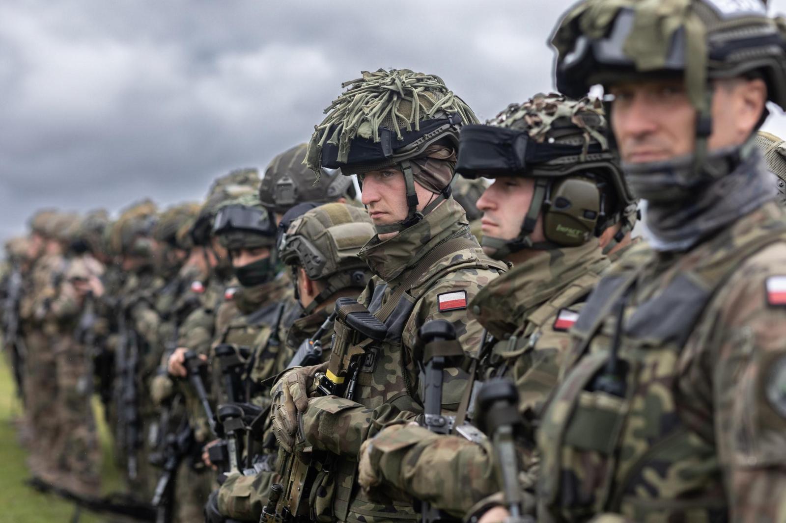 Польша увеличит количество военных на востоке страны 