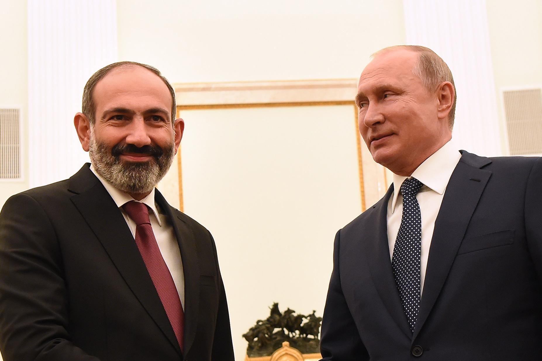 Пашинян анонсировал визит Путина в Ереван