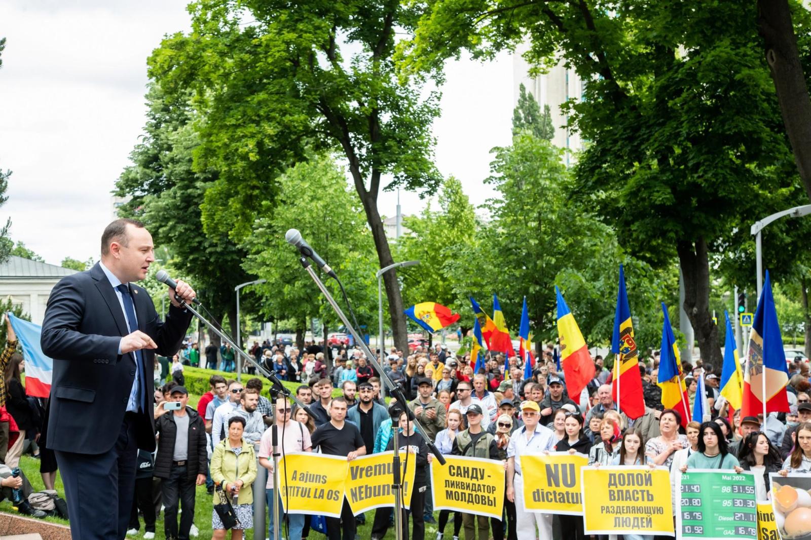 Оппозиционные партии Молдовы создадут общую платформу