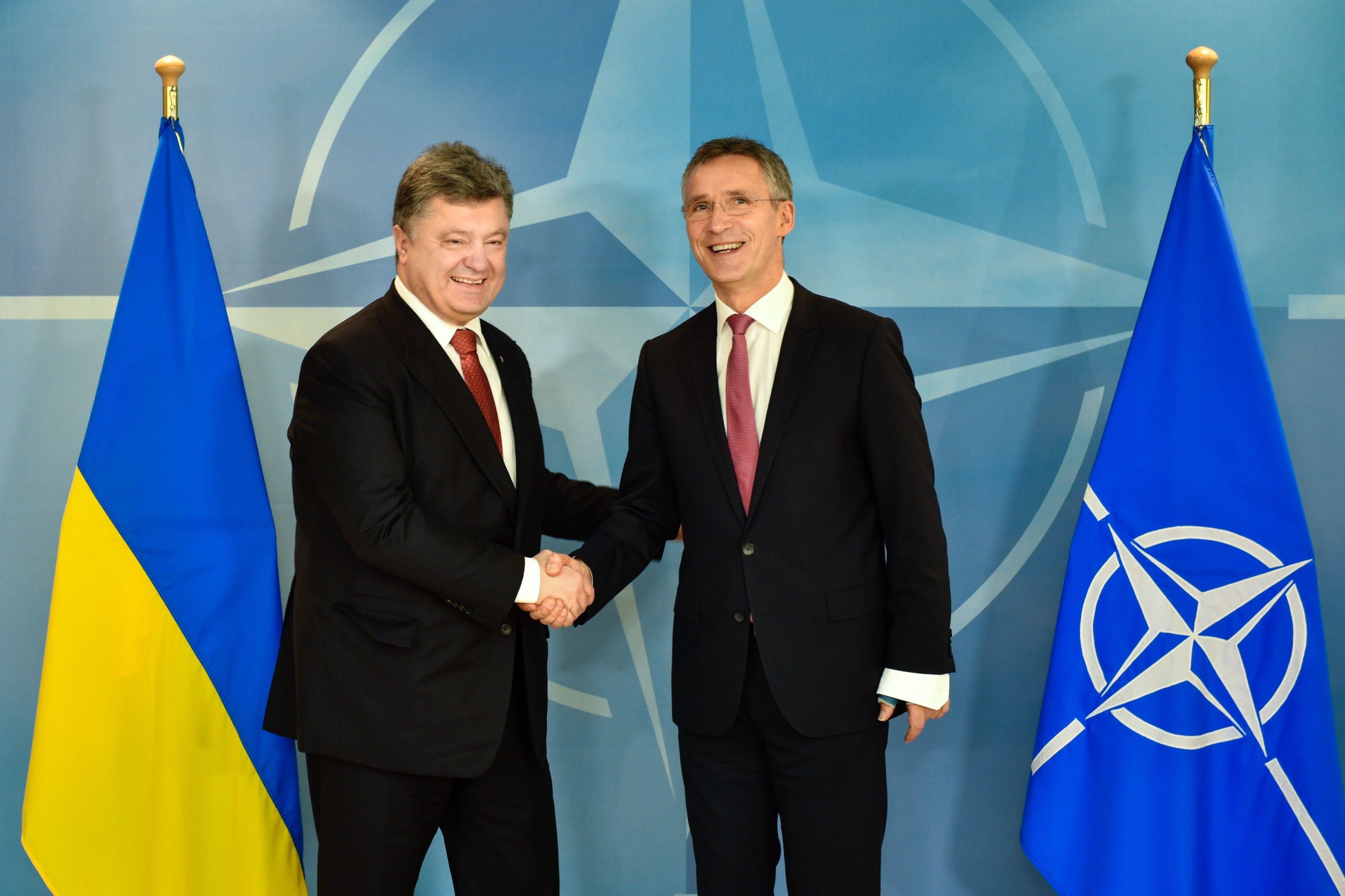 Верховная Рада приняла законопроект о вступлении Украины в НАТО