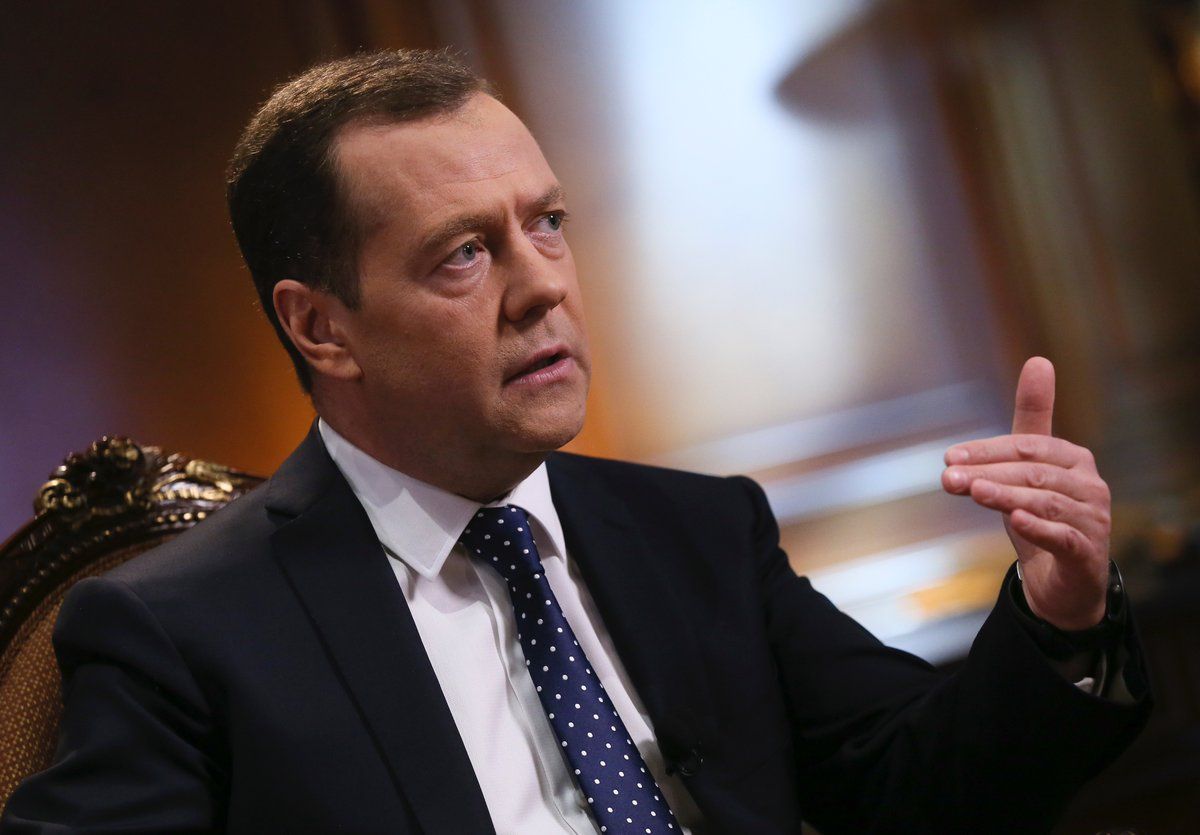 Медведев заявил о необходимости ускорения интеграции с Беларусью