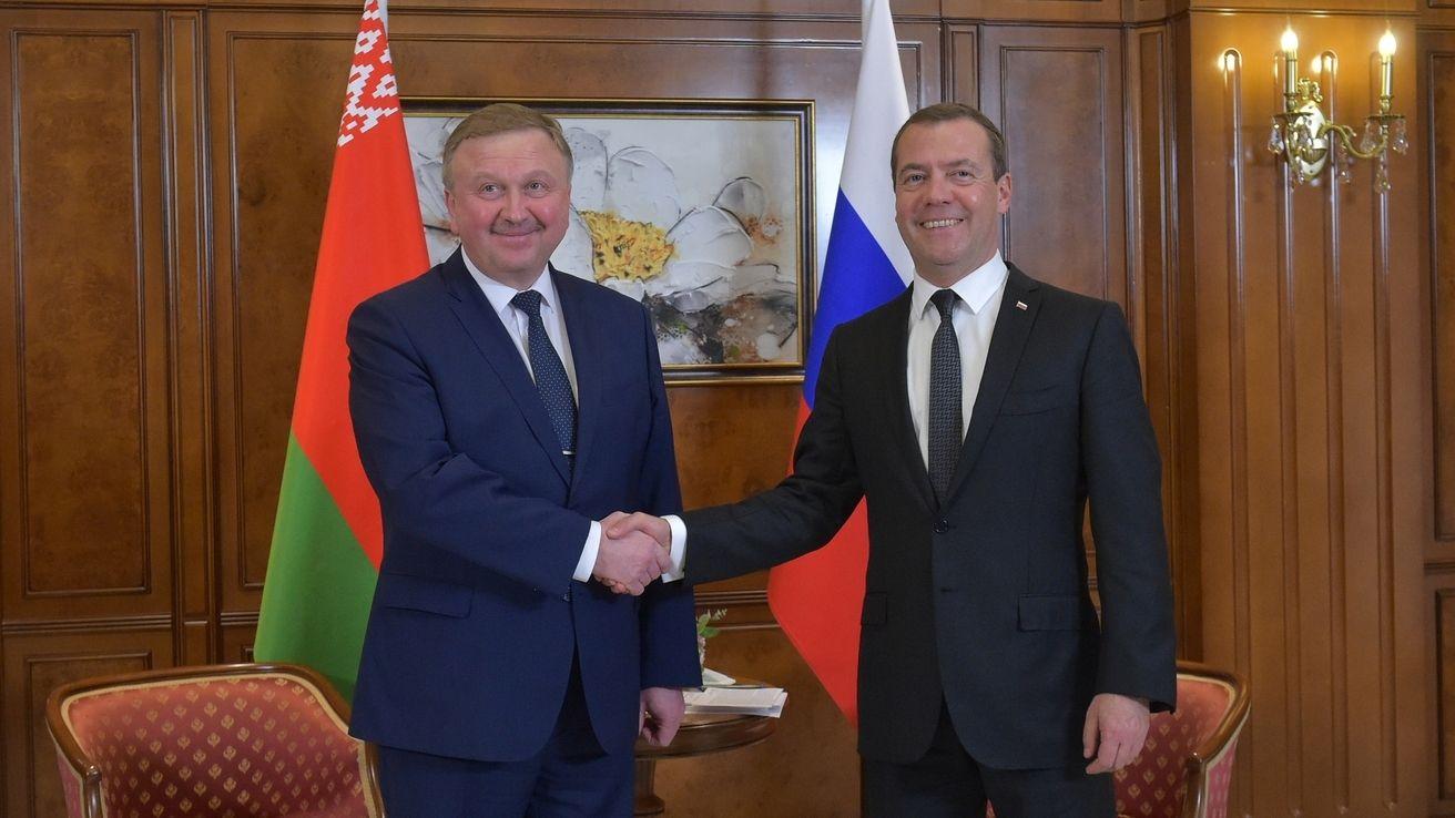 Медведев и Кобяков назвали ключевые направления развития ЕАЭС