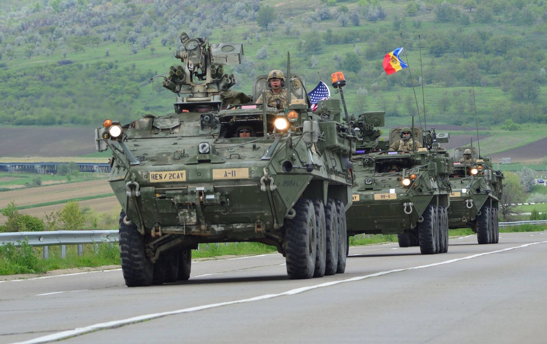 США пытаются всеми силами «пристегнуть» Молдову к конфликту с Россией – молдавский эксперт