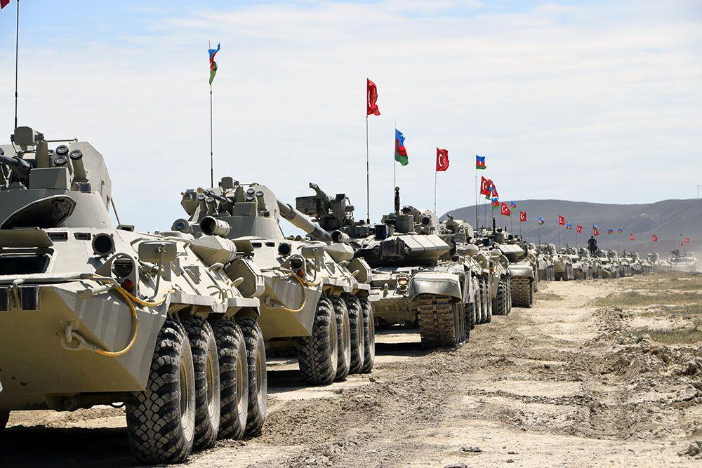 Азербайджан и Турция проведут широкомасштабные военные учения