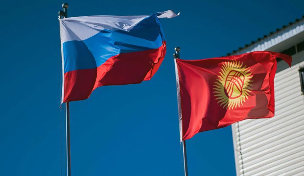 В Кремле прокомментировали приостановку финансовой помощи Кыргызстану