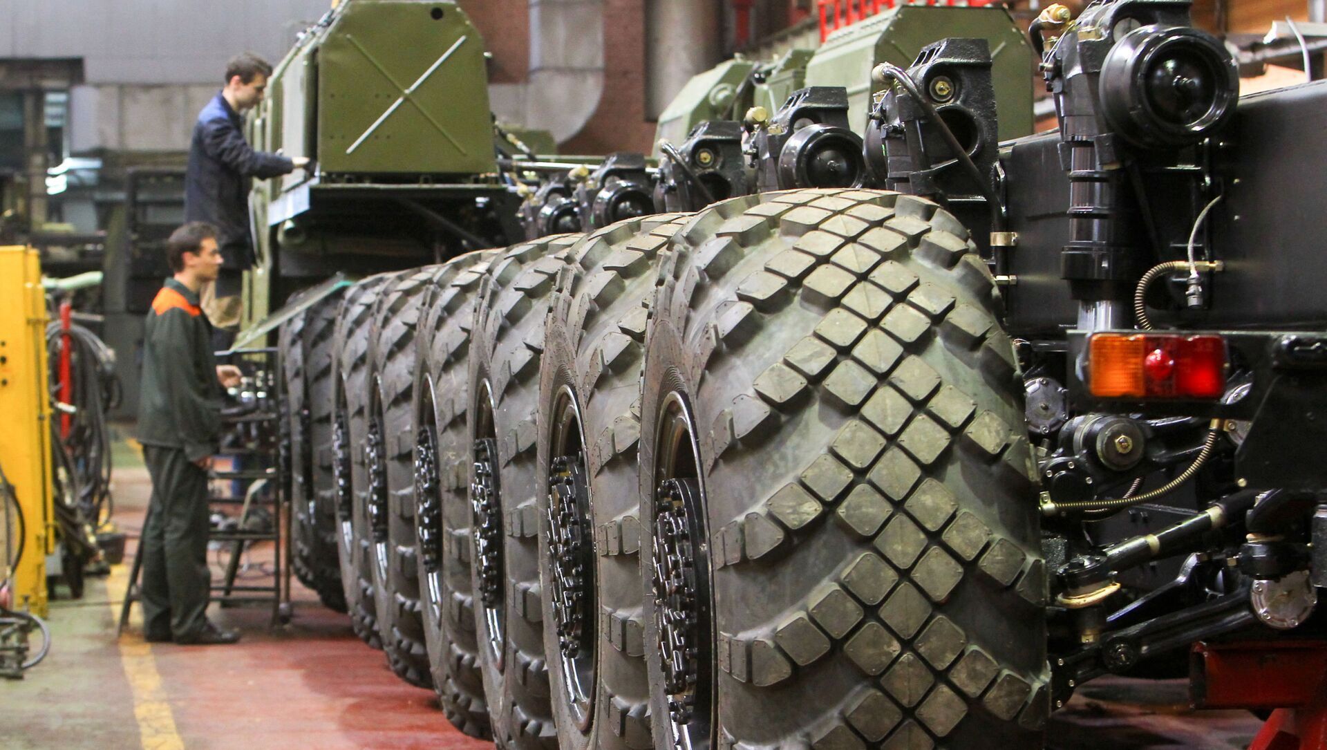 Головченко: Россия и Беларусь учтут «опыт событий на Украине» при развитии военной сферы