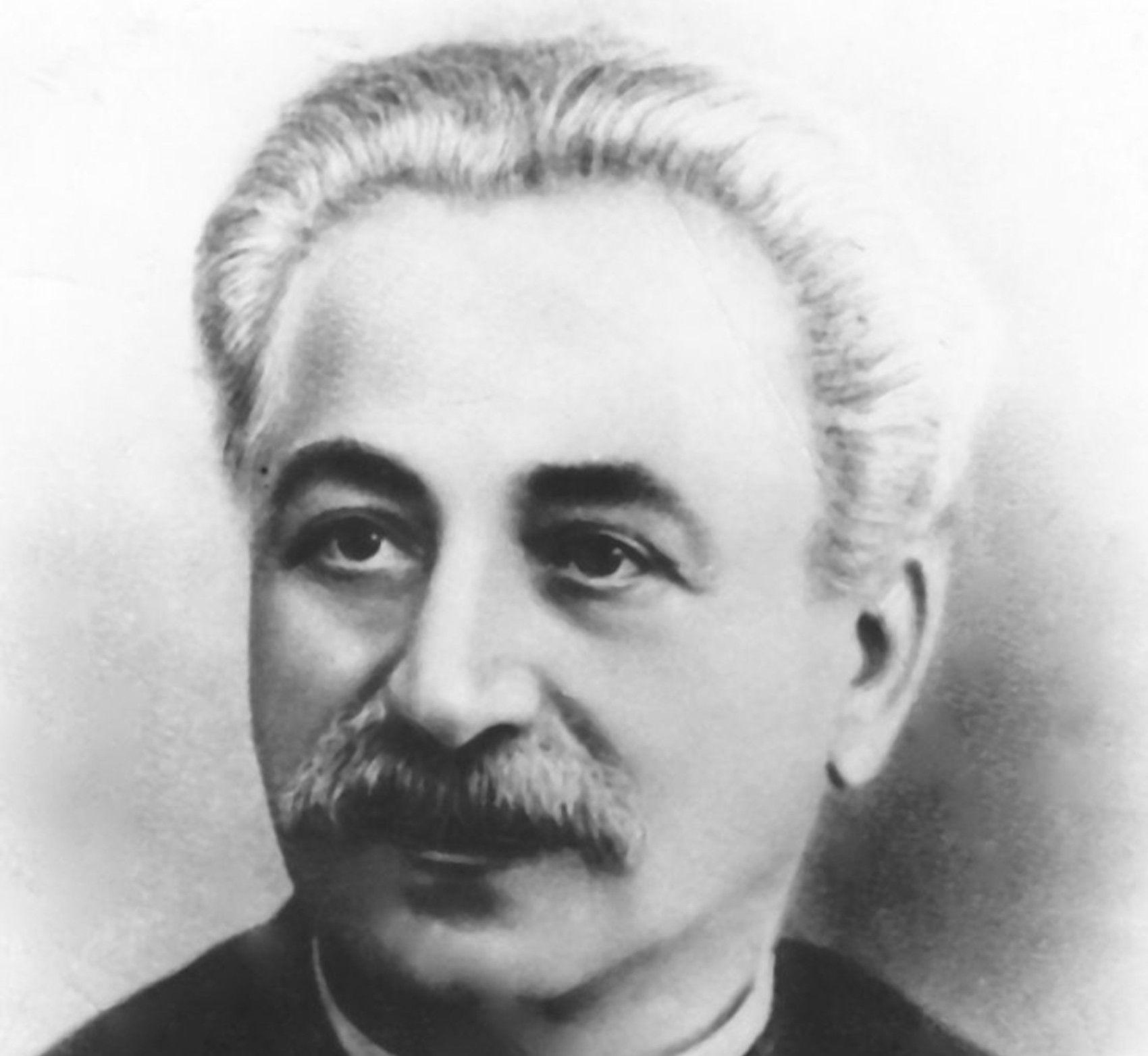 Родился армянский писатель и драматург Габриэл Сундукян